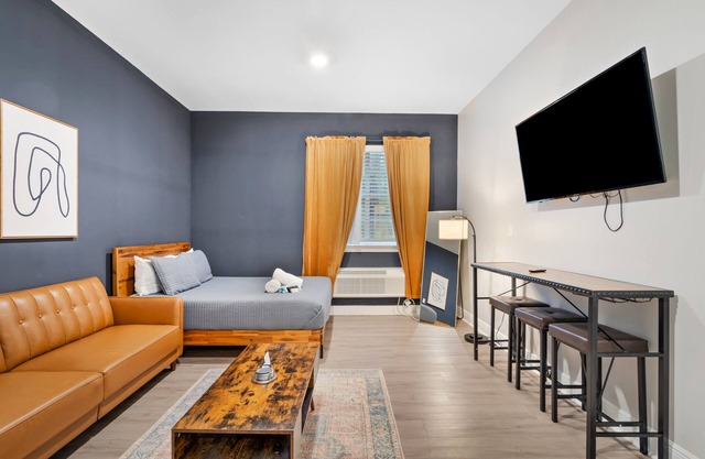 1 Bedroom Apartment at Oak + Fountain # 11