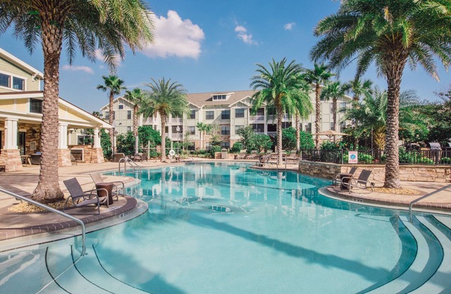 1 chambre à coucher dans un appartement fabuleux près du centre-ville de St Johns (TER)