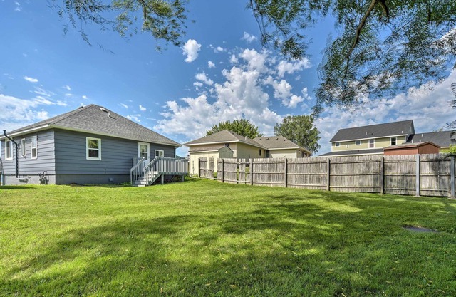 NEW! 1-Bedroom Beach House on Snowmobile Trail!