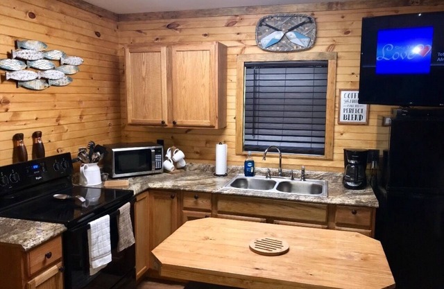 NOUVEAU chalet 1 chambre situé dans la forêt nationale de Cherokee près de Tellico Plains, Tn