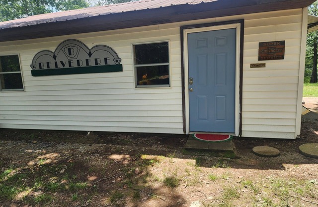 1-bedroom, dog friendly cottage