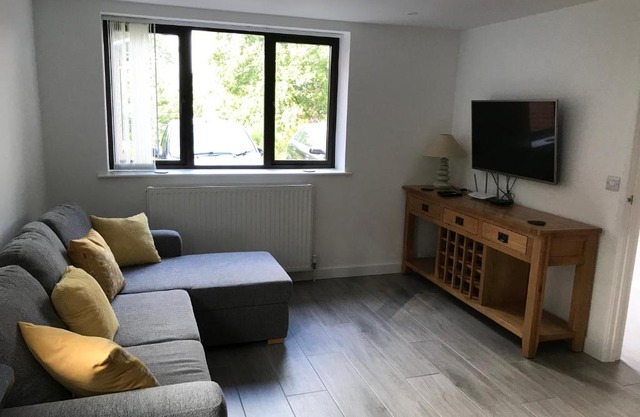 1 bedroom self contained separate Annexe in Exeter