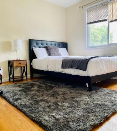 1 bedroom terrace view with shared bathroom #3