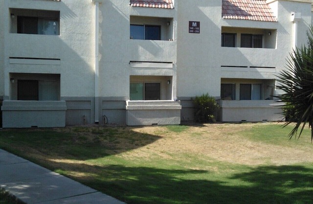 Condo 1 chambre à côté de la ville, près de DELWEBBHOSPITAL, WESTVALLEY MEDPLACES