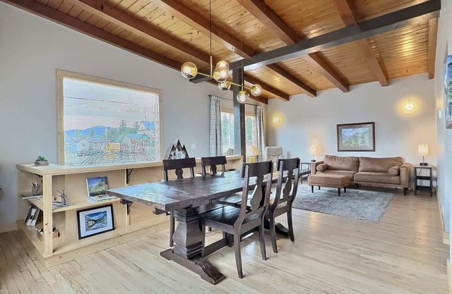 1 Block from Main St + Views + Pets Okay!