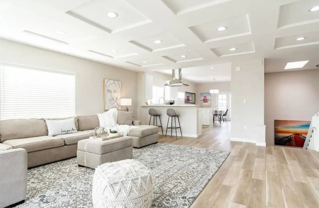 1 Block to Sand Contemporary 5BR Triplex