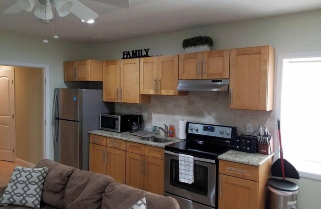 Charmant nouvel appartement situé à quelques minutes de New York. Capacité 6 personnes