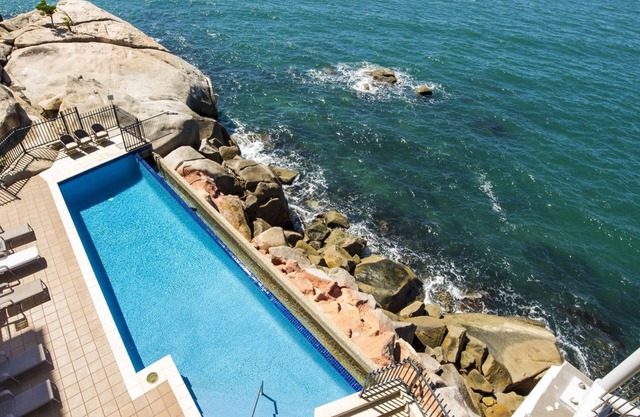 1 Appartement Bright Point 5301