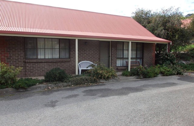 1 Carrickalinga Cove Apartments U1