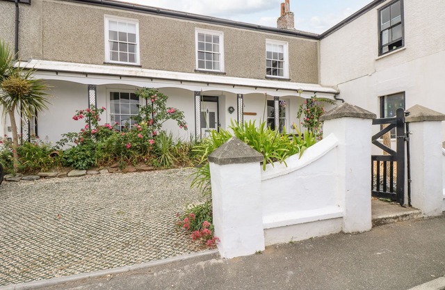 Dormer Villas, PORTSCATHO