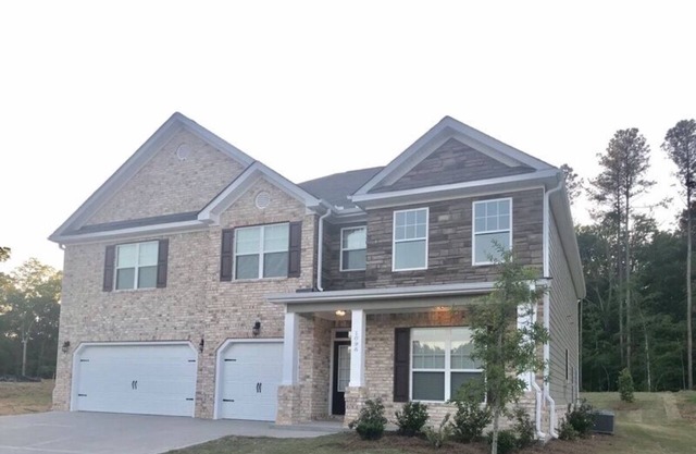 5 min from Peach Jam Riverview Park & all entertainment near Washington Rd.