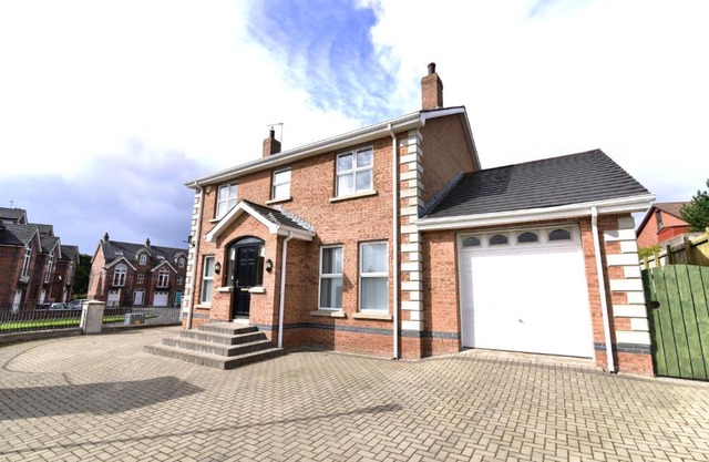1 Garrylaban Manor