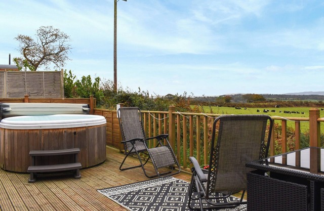 A fabulous pod sat in 115 acres with private hot tubs and views over the welsh countryside.