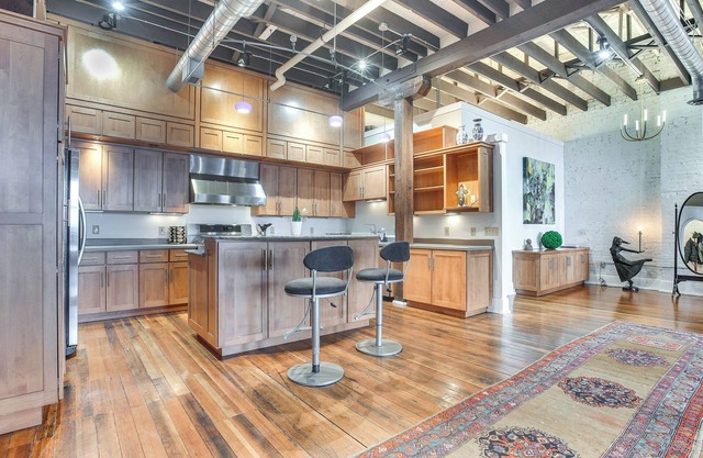 < 1 Mi to Wittenberg: Eclectic Loft w/ Parking!