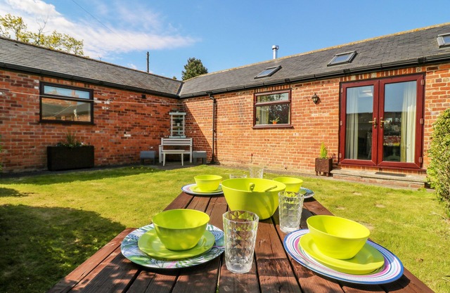 1 Pines Farm Cottages, TADCASTER