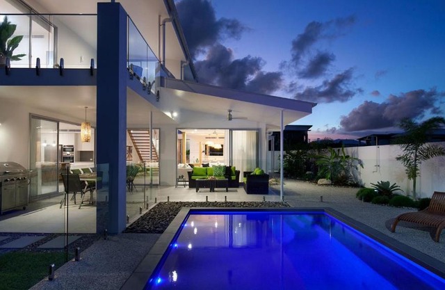 10 Belle Mare Avenue