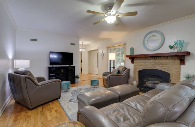 7 Mi to Lake Eucha: Home w/ Game Room in Jay!