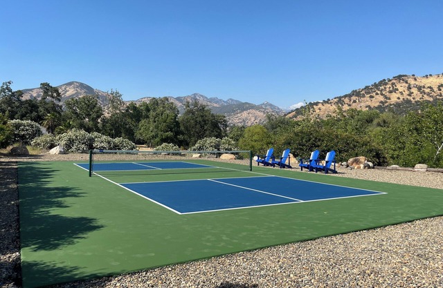 10 min à Sequoia - Élu MEILLEURE MAISON DE LOCATION DE VACANCES en 2018! Superbe 3 chambres à coucher
