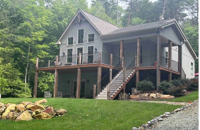 Rocky Ridge @ Hyco; 3 acres et plus, propriété arborée SECLUDÉE perchée sur une crête
