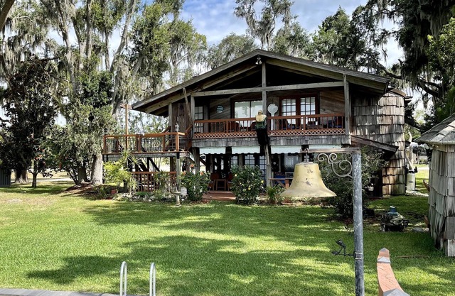 Spacious Lake front home on Lake June