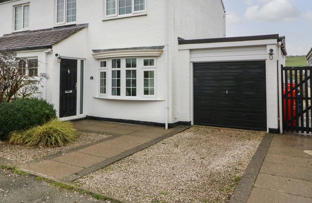 10 Tyddyn Adi, MORFA BYCHAN
