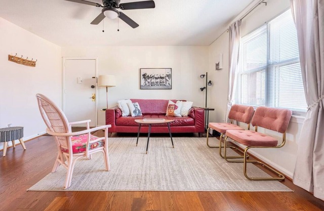 Belle maison 5Bd2Ba à distance de marche UAB et resturants