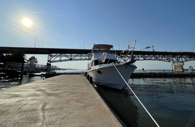 2 Bedroom Yacht 15 Minutes away from Fort Monroe