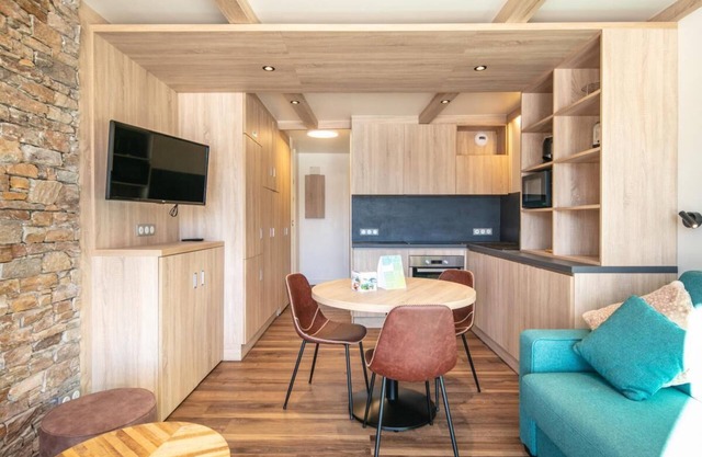 100m du centre station, terrasse, parking, télévision, casier à ski, 23m², Valmorel