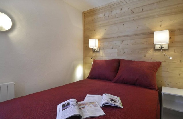 100m del centro estación, 5.o piso, vista pistas, balcón, tv, local para esquís, 35m², La Plagne