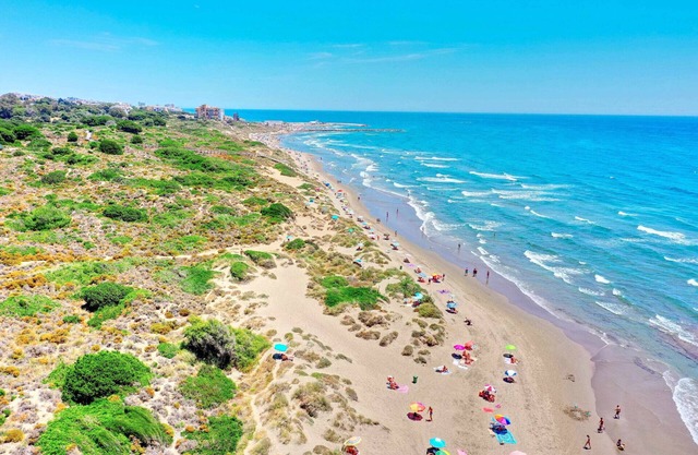 Beach Front Second Line Family Penthouse,Wifi, BBQ,Garage, grande piscine,jardin
