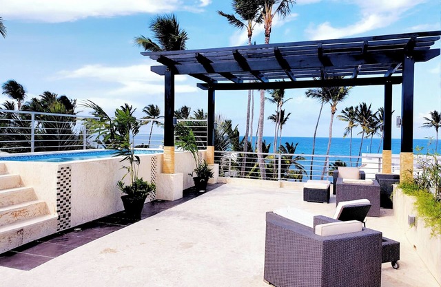 Punta Cana Bachelor Party 10 BR Beach Lux Penthouse2 Style BONUS GRATUITS