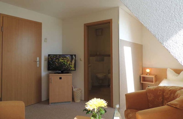 11 EZ Comfort avec vue sur le lac - Insel-Hotel Dobbertin