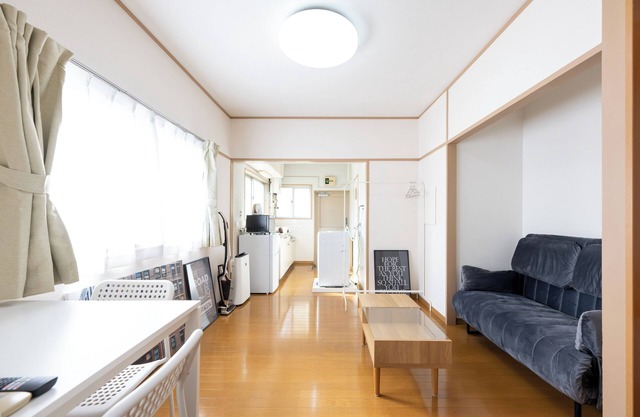 11 minutes on foot from Ogikubo ★ Free Pocket WIFI, 2 double beds, 6 person room!No transfer along Chuo /Sobu Line (Shinjuku /Nakano /Kichijoji /Tokyo) Marunouchi Line (Ikebukuro /Shinjuku /Ginza /Korakuen)