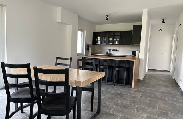 110qm Neu und Modern Eingerichtet / Nähe Berlin-potsdam