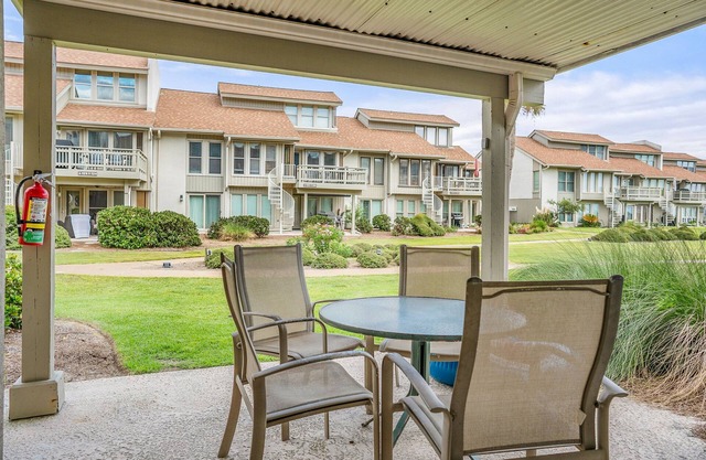 115 Capt John Fripp Villa - New to VRBO! Resort Access Included!