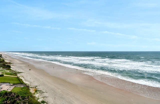 Oceanfront 2/2 Dream Open Pool