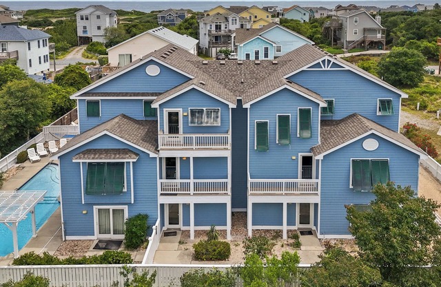 12 Bedroom Corolla Ocean Sands Pet Friendly Property with Private Pool