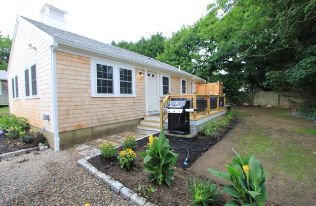 12 Town Neck - Brand new, completely renovated cottage, .5 miles from beach!