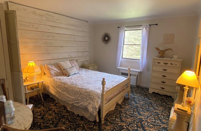 White Room