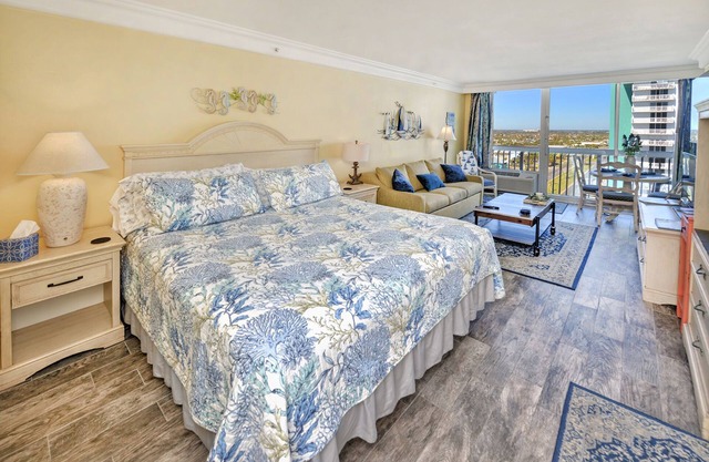 1222- Ocean views-Pools Closed-Construction Deals