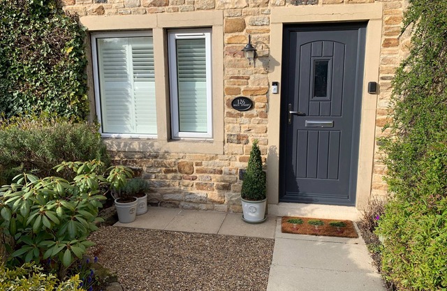 126 MAIN STREET, pet friendly, with open fire in Cononley