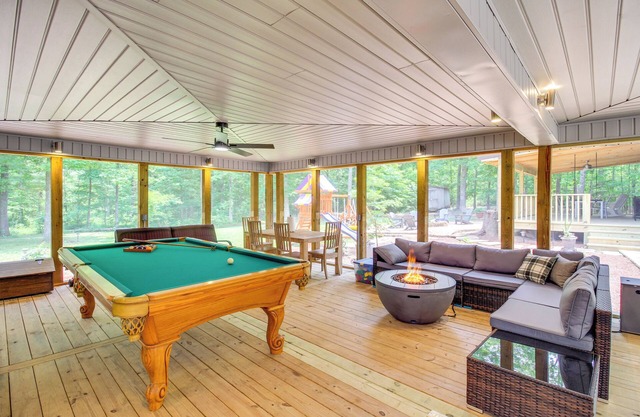 13 Mi to Guntersville Lake: Henagar Gem w/Hot Tub