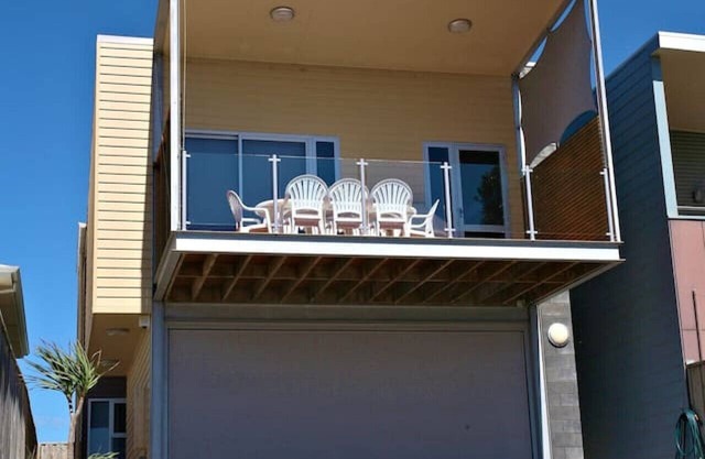 13 Seagull Avenue, Chiton