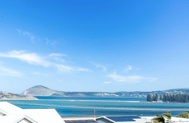 13A Elliot Ave - SeaViews - Walk to Beach - Bikeway - Wi-Fi