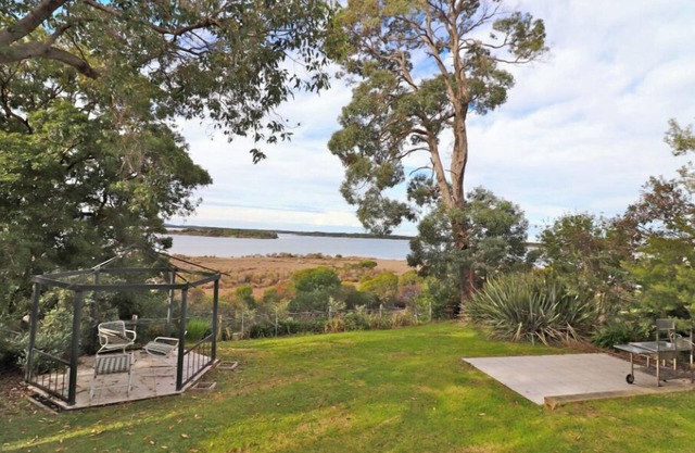 14 Broome Street, Mallacoota