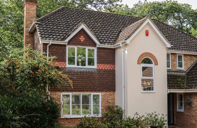 14 Queen Victoria Court, FARNBOROUGH