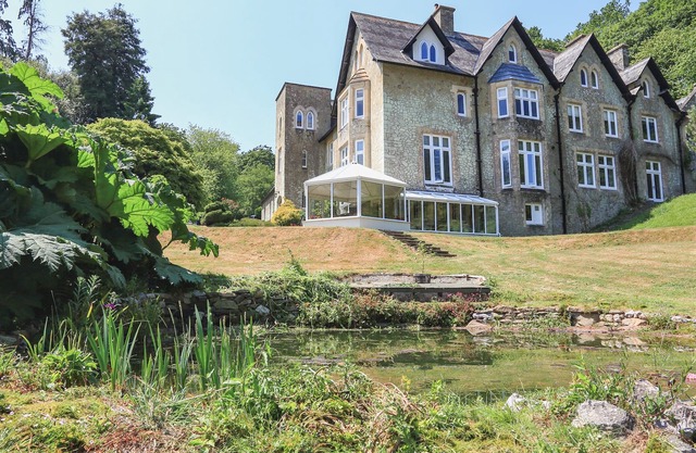 14 Sheplegh Court, BLACKAWTON