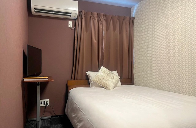 14m 1 bed Miro Kyoto sightseeing 5 minutes walk from Nijo Castle Station near Nijo Castle laun / Kyoto Kyōto