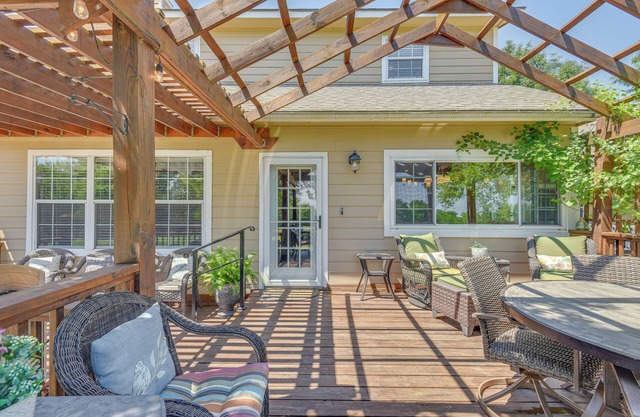 NOUVEAU! Tulsa Area Home sur 15 Acres par le lac Skiatook!