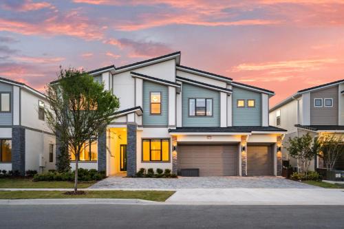 15 Bedrooms 165 Bathrooms Sonoma 4071Sb